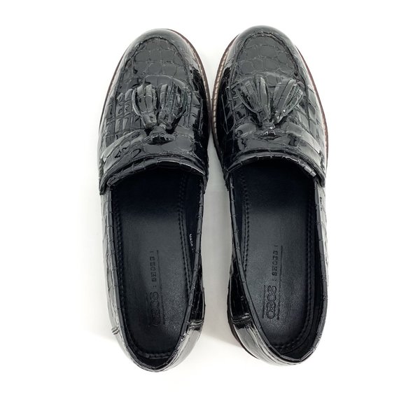 ASOS DESIGN Croc Meze Chunky Fringed Patent Leather Loafers - Picture 9 of 16